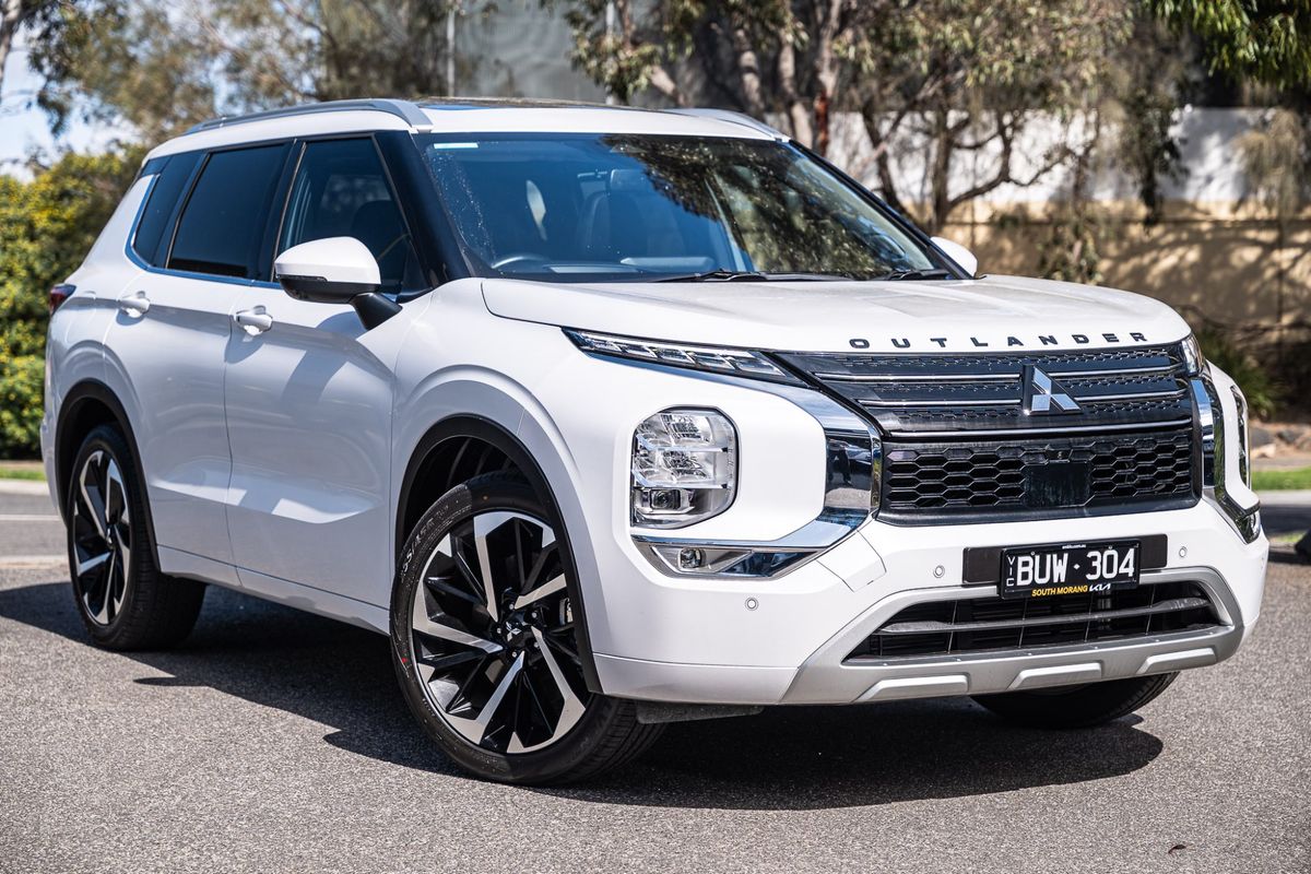 2021 Mitsubishi Outlander Exceed ZM