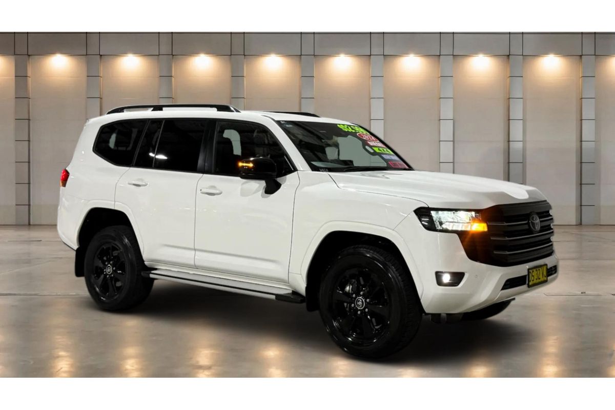 2024 Toyota Landcruiser GXL FJA300R