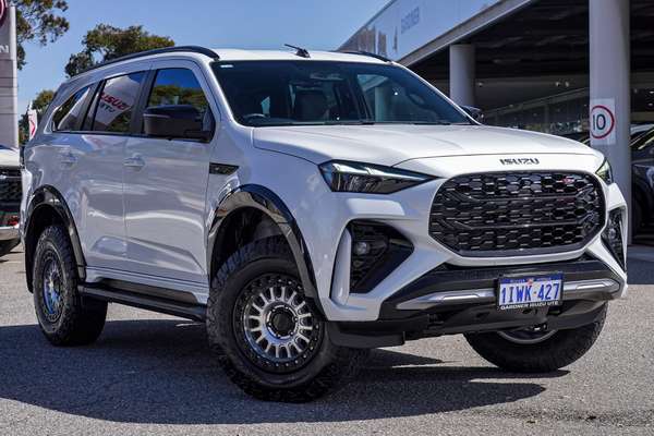 2025 Isuzu MU-X X-TERRAIN