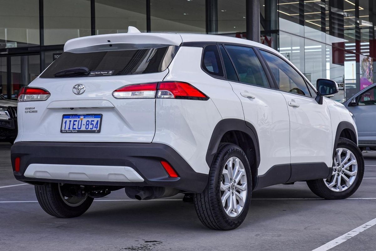 2024 Toyota Corolla Cross GX