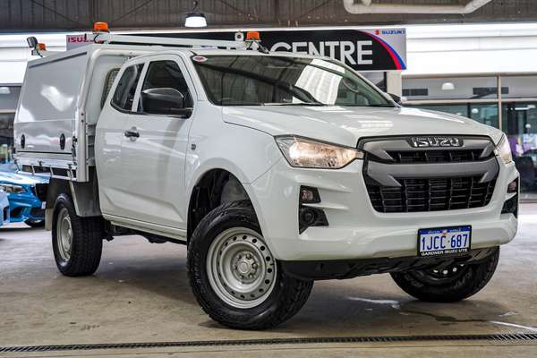 2022 Isuzu D-MAX SX 4X4