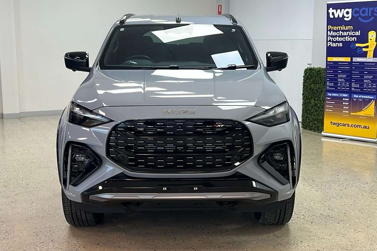 2024 Isuzu MU-X X-TERRAIN