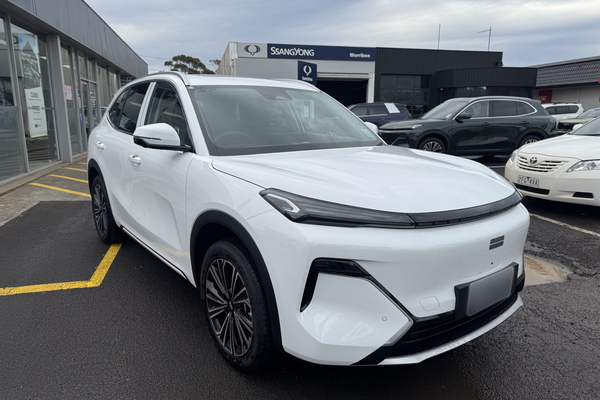 2026 Geely Starray EM-i Inspire P145