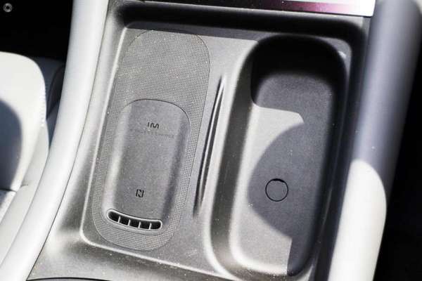 2026 MG IM5 Premium P12L thumb-4