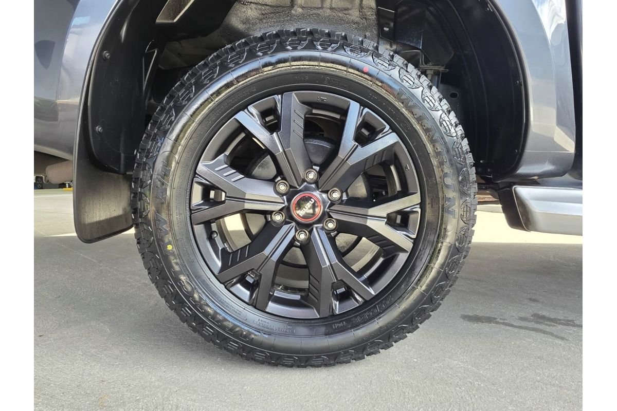 2021 Isuzu D-MAX LS-U 4X4 image 9