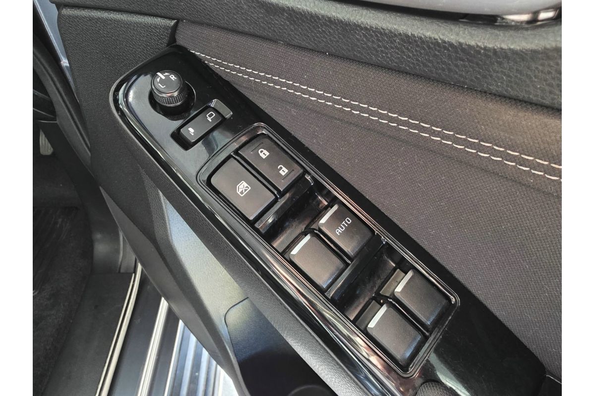 2021 Isuzu D-MAX LS-U 4X4 image 15