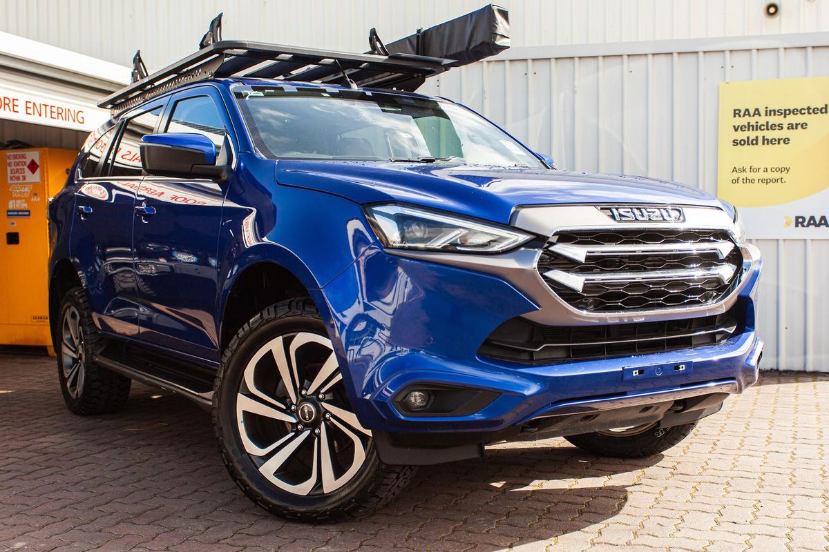 2021 Isuzu MU-X LS-T