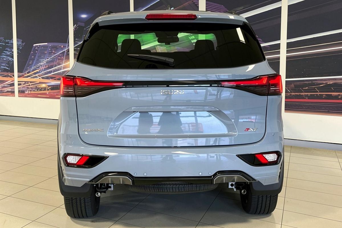 2026 Isuzu MU-X X-TERRAIN image 19