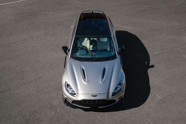 2024 Aston Martin DBX 707