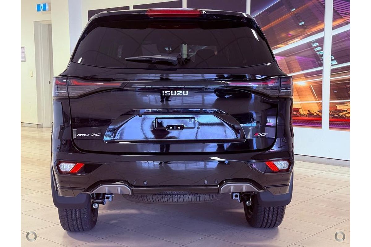 2026 Isuzu MU-X X-TERRAIN image 15