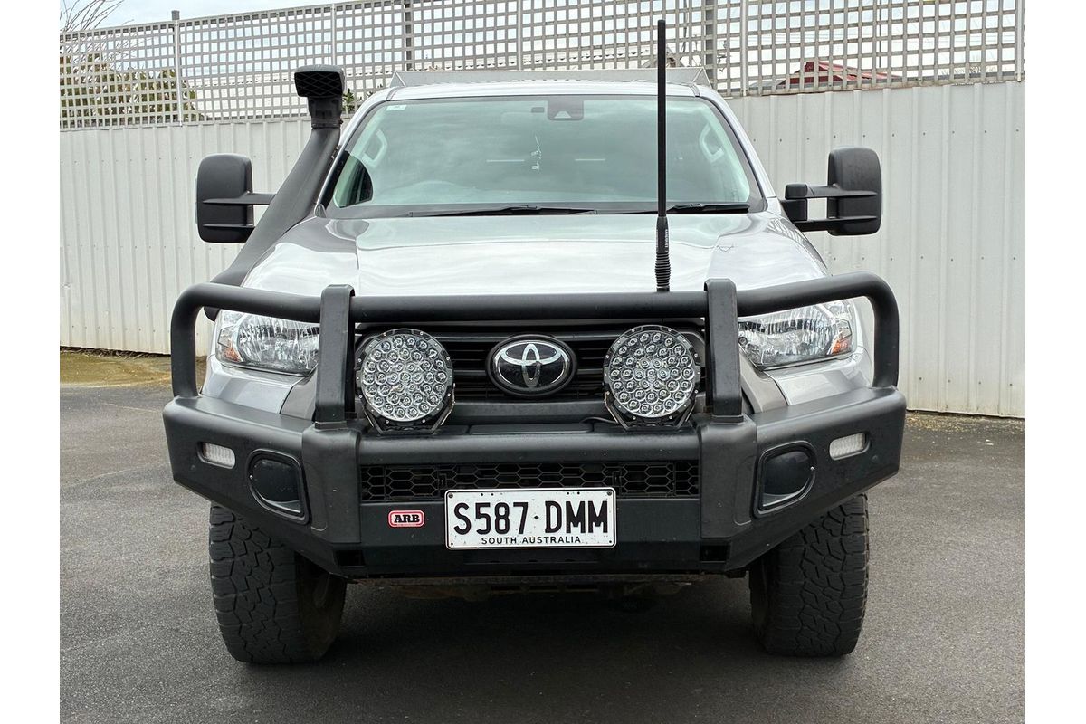 2023 Toyota Hilux SR GUN126R 4X4