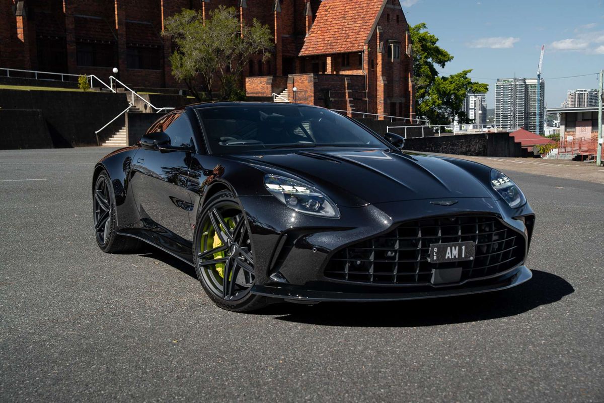 2025 Aston Martin Vantage S
