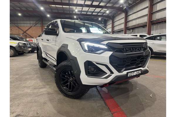 2026 Isuzu D-MAX BLADE RG