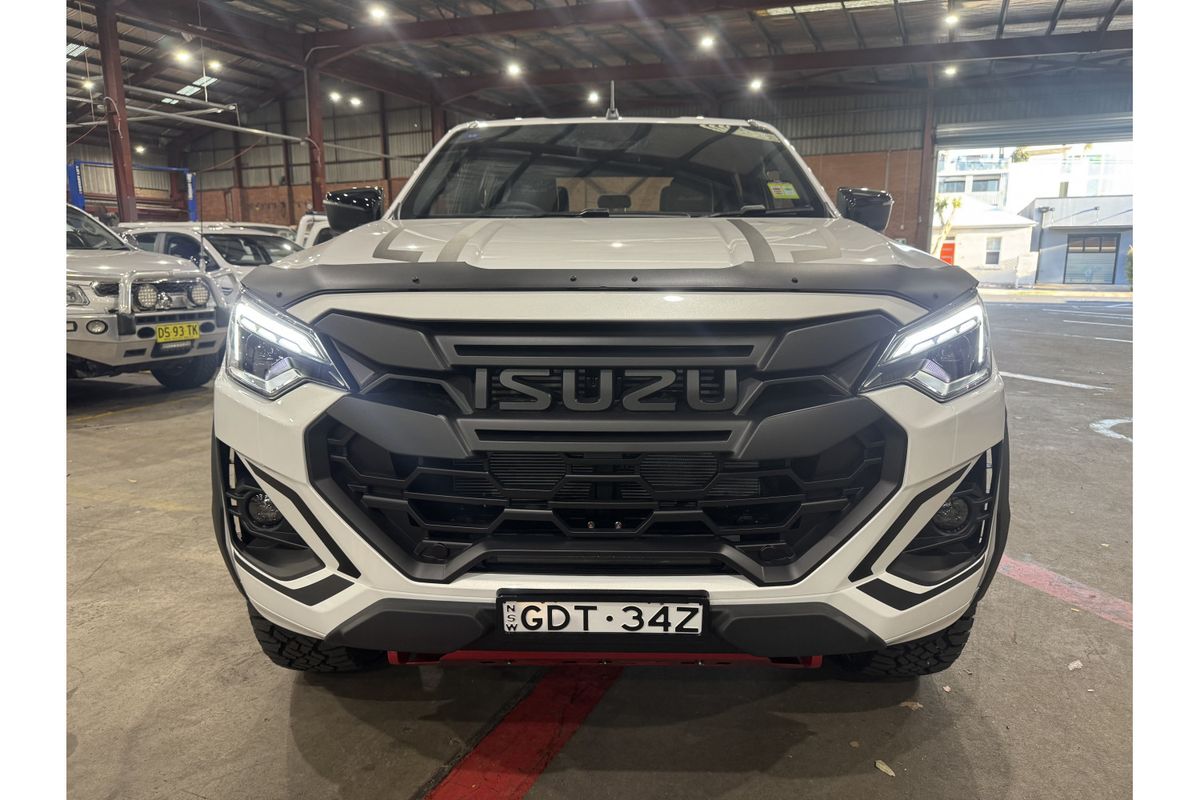 2026 Isuzu D-MAX BLADE RG