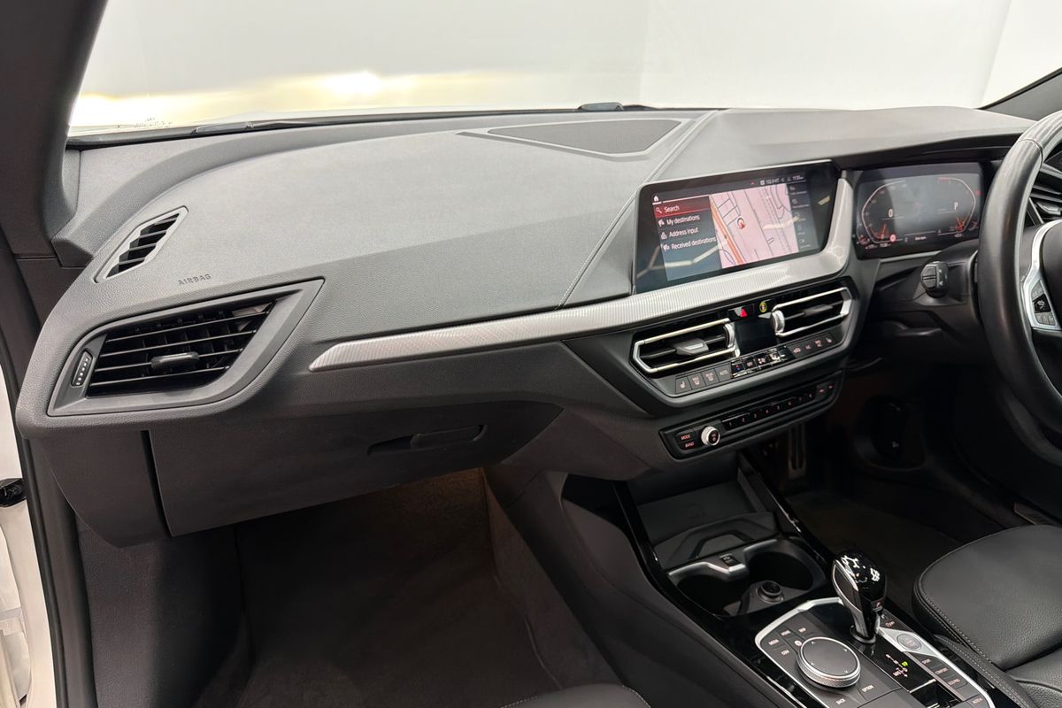 2022 BMW 2 Series 220i M Sport F44