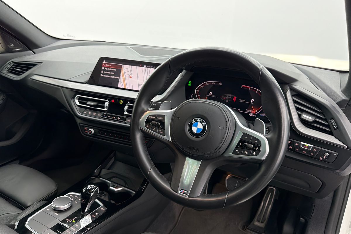 2022 BMW 2 Series 220i M Sport F44