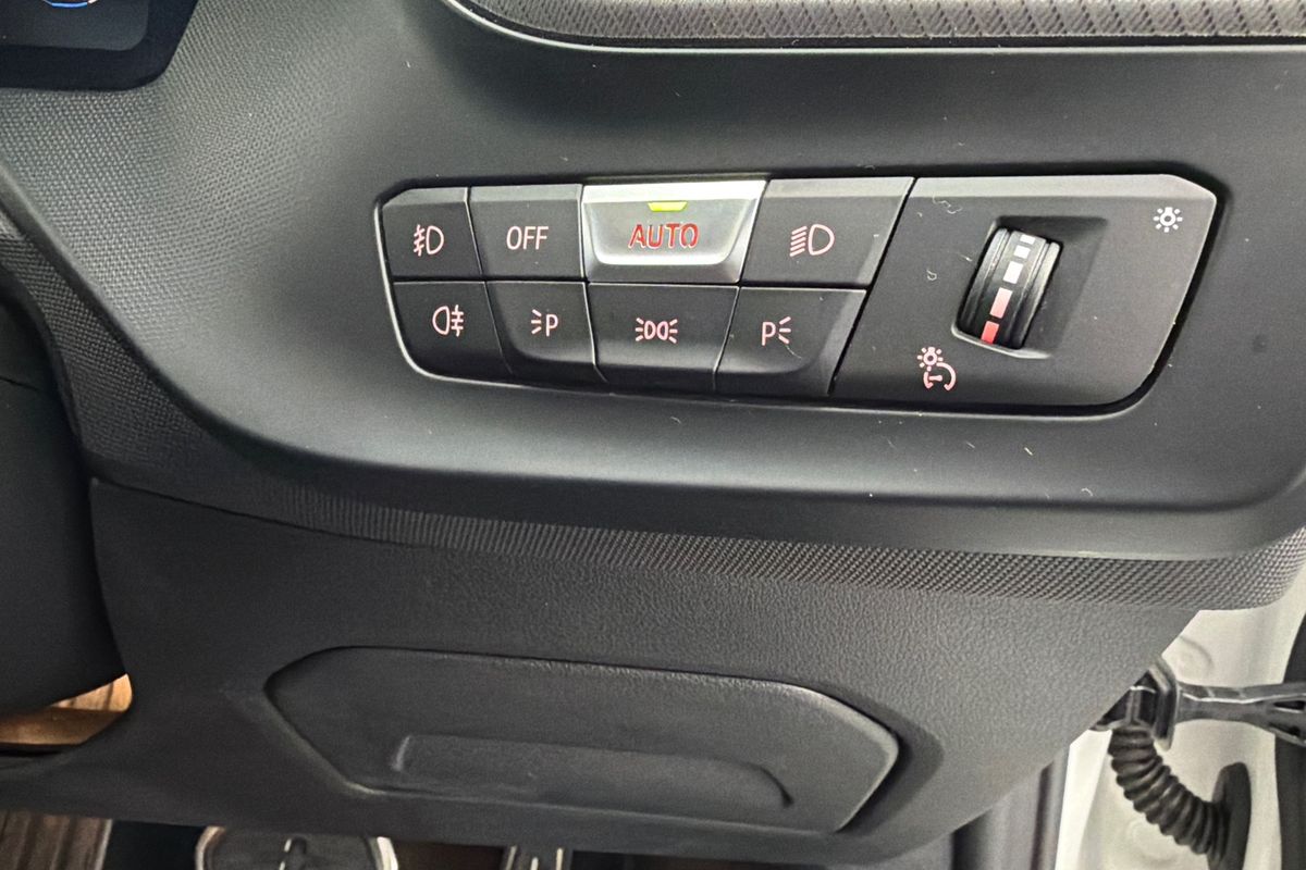 2022 BMW 2 Series 220i M Sport F44