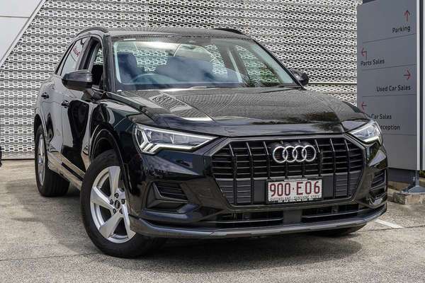 2022 Audi Q3 35 TFSI F3