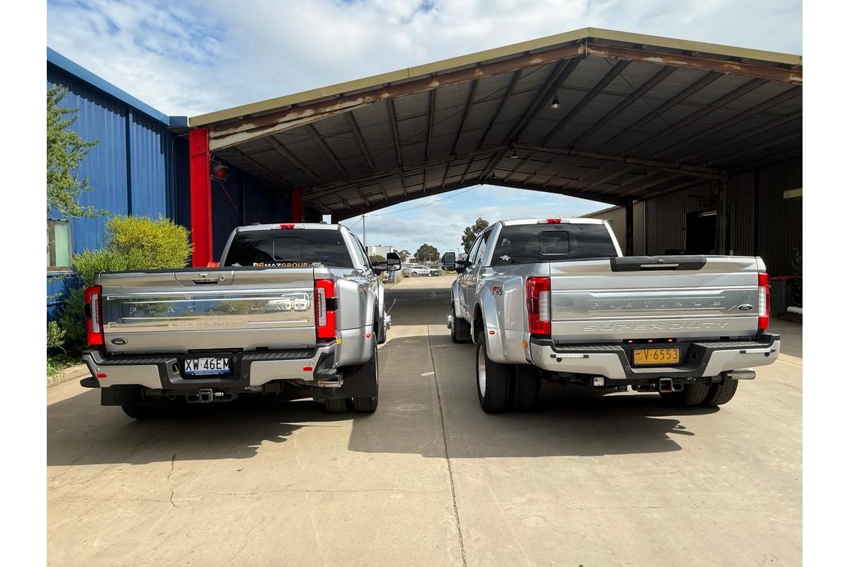 2019 Ford F450 Platinum 4X4 image 10