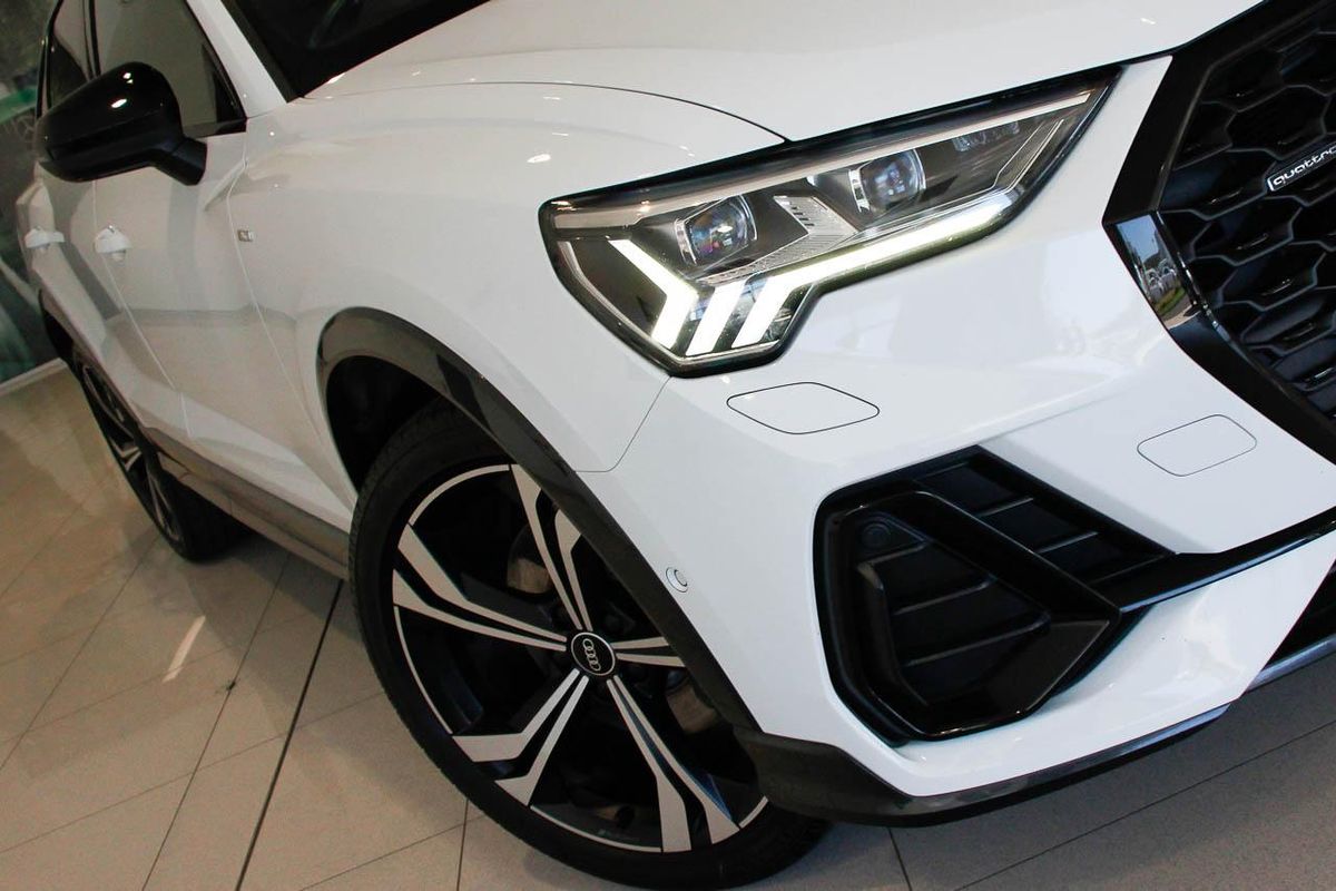 2021 Audi Q3 40 TFSI S line F3
