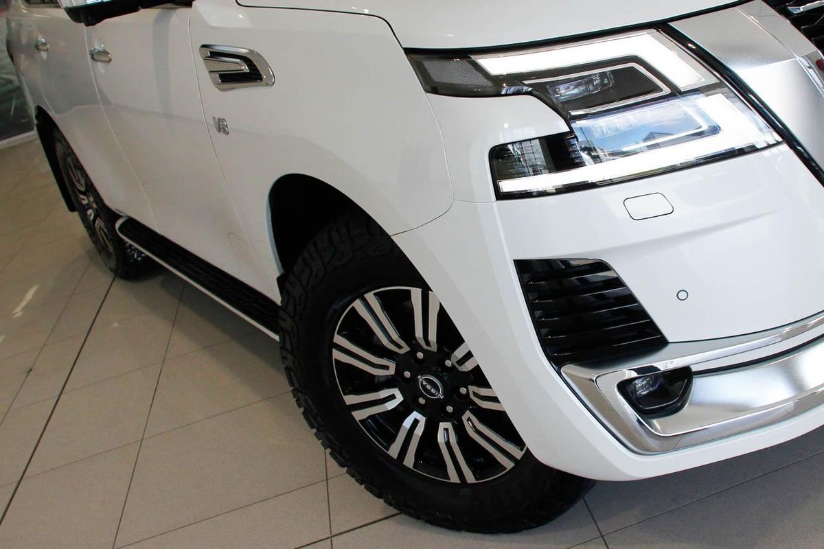 2023 Nissan Patrol Ti-L Y62