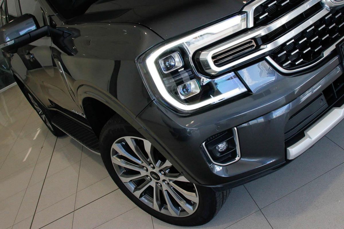 2024 Ford Everest Platinum 3.0L