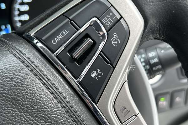 2021 Mitsubishi Pajero Sport GLS QF thumb-17
