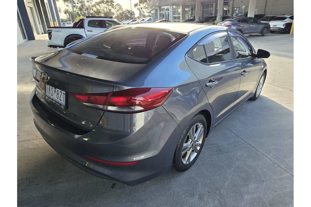 2017 Hyundai Elantra Active AD image 7