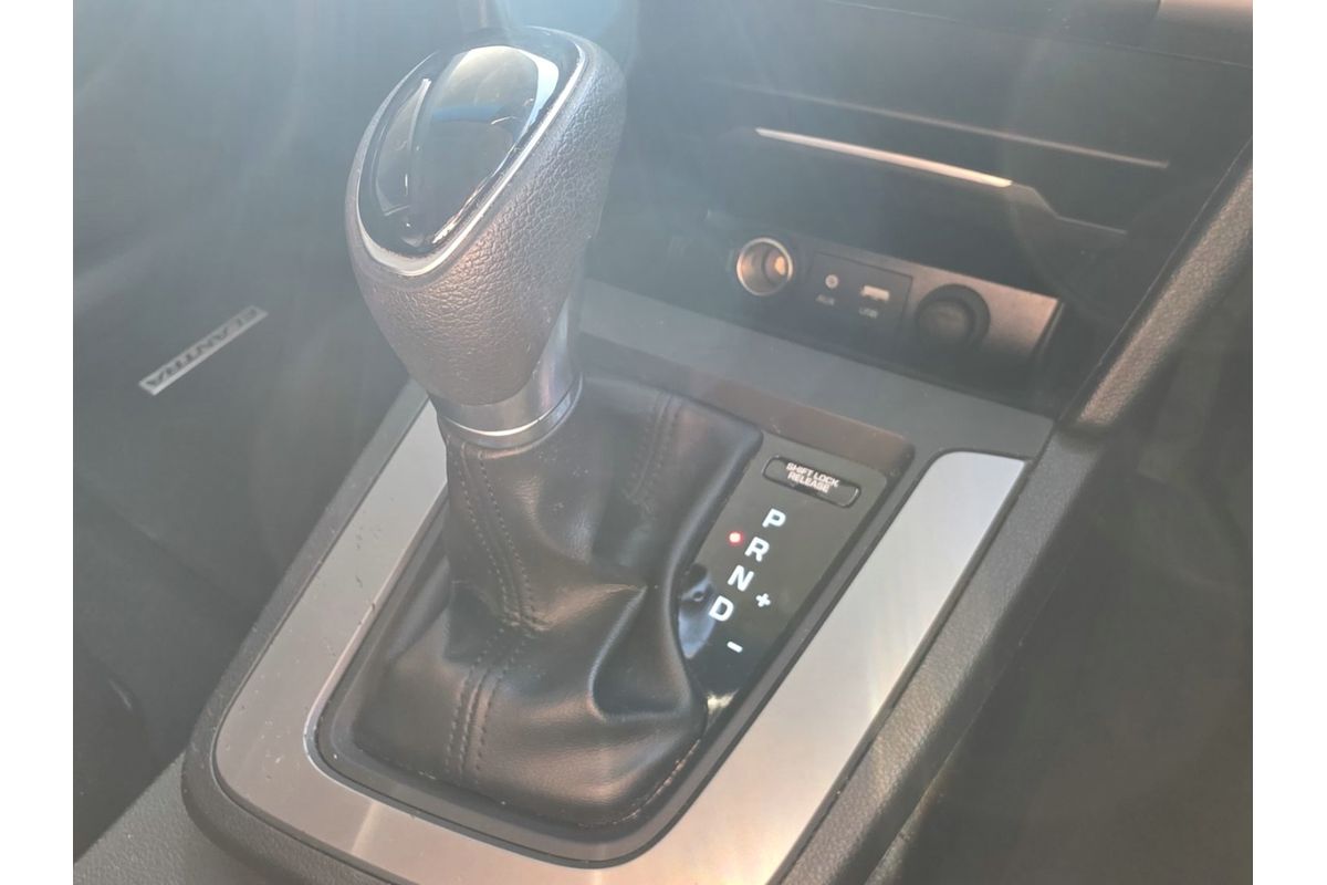 2017 Hyundai Elantra Active AD image 20