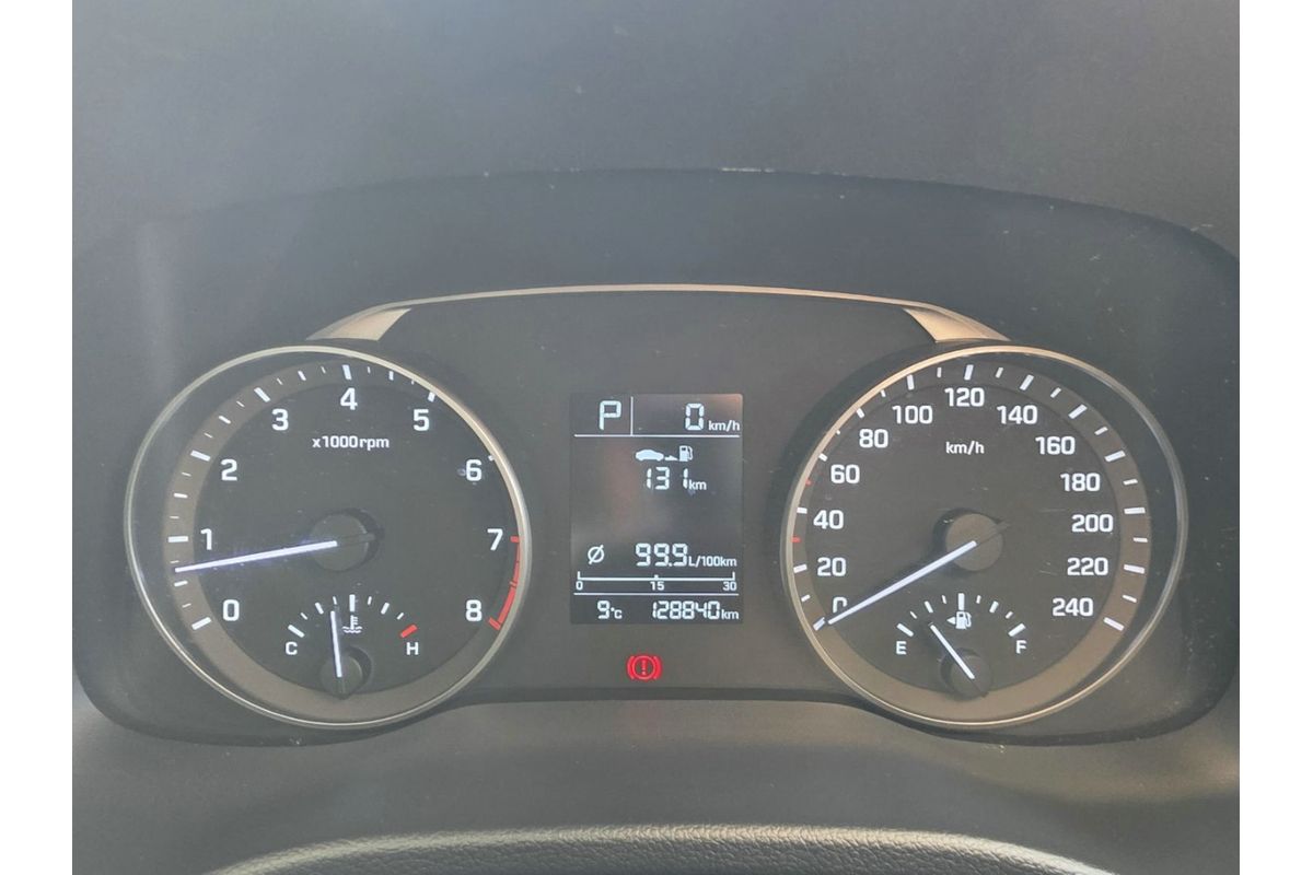 2017 Hyundai Elantra Active AD image 24