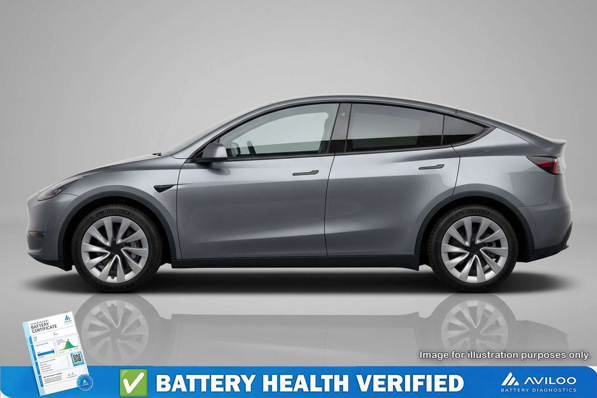 2025 Tesla Model Y Premium Long Range