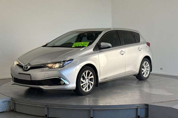 2018 Toyota Corolla Ascent Sport ZRE182R