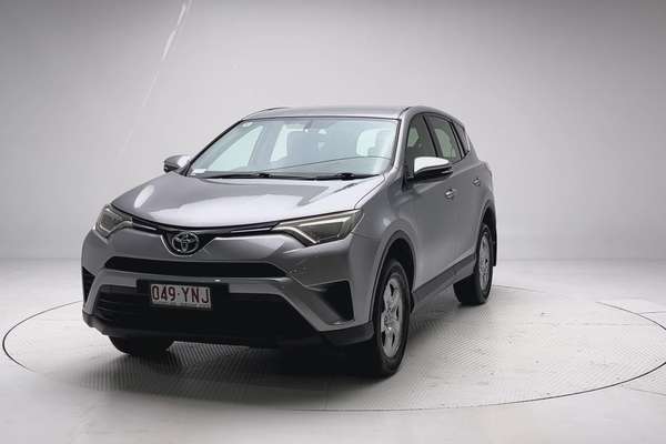 2016 Toyota RAV4 GX ASA44R thumb-5