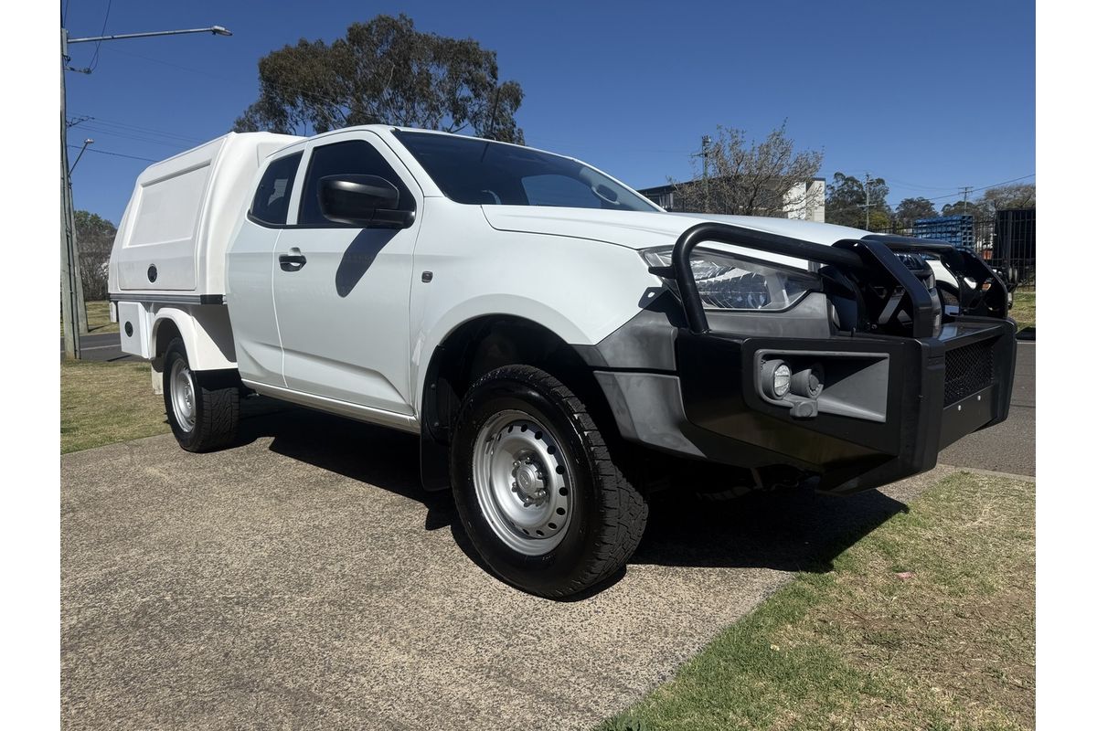 2021 Isuzu D-MAX SX 4X4