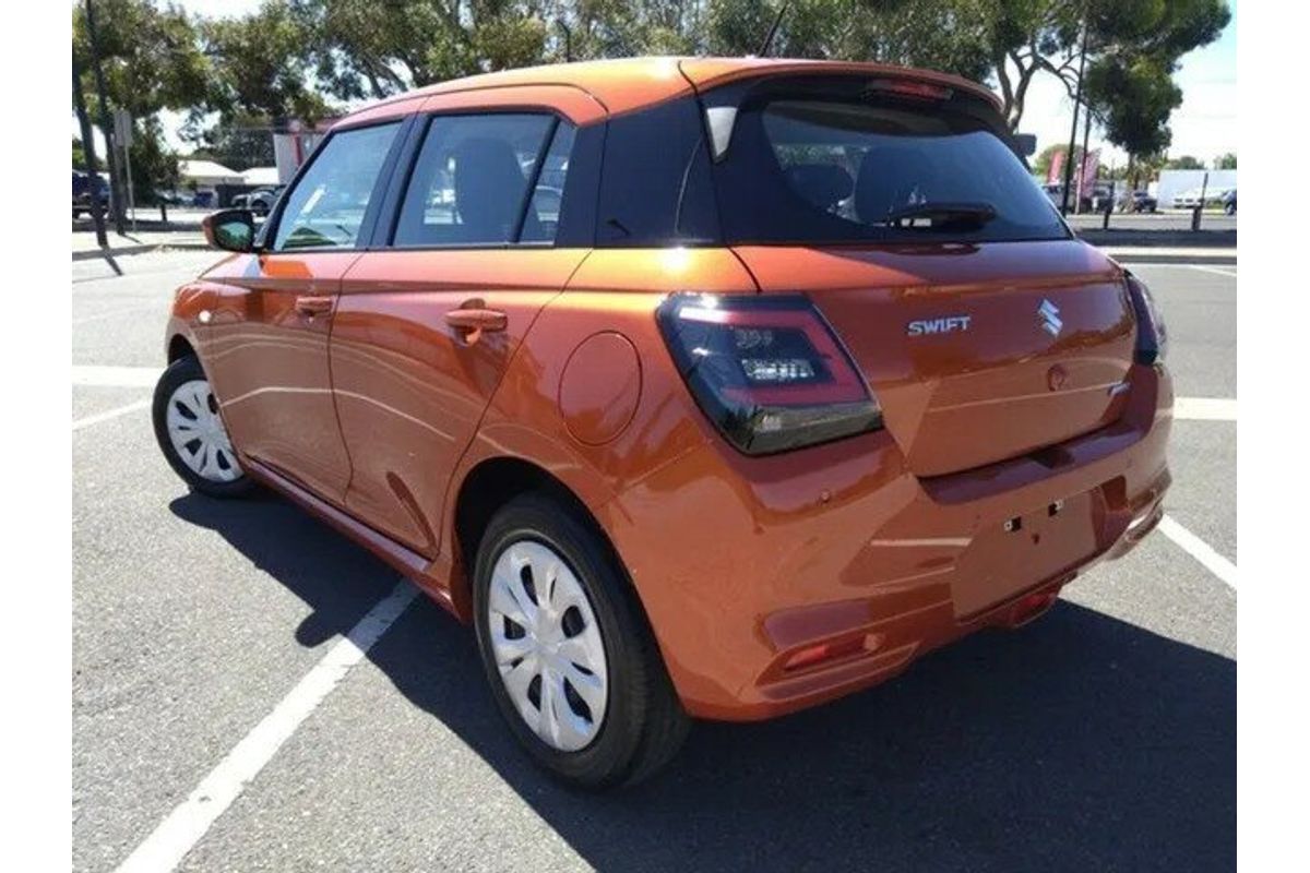 2026 Suzuki Swift Hybrid UZ