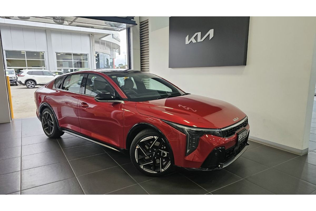 2026 Kia K4 GT-Line CL4m