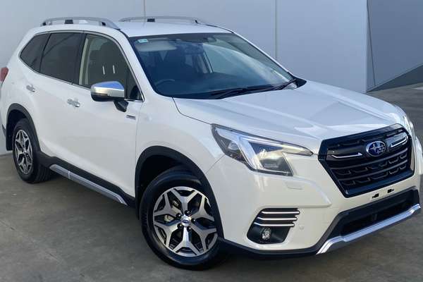 2023 Subaru Forester Hybrid L S5