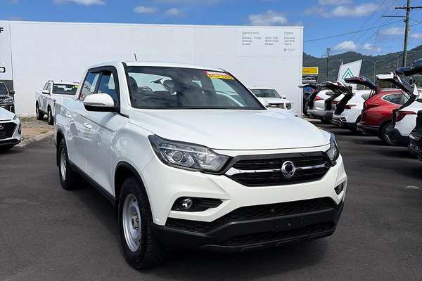 2020 KGM Musso EX Q200 4X4