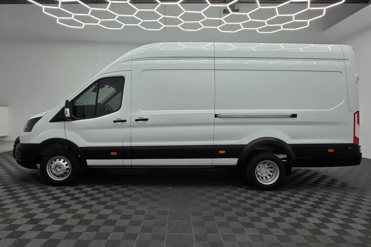 2021 Ford Transit 470E VO High Roof image 6