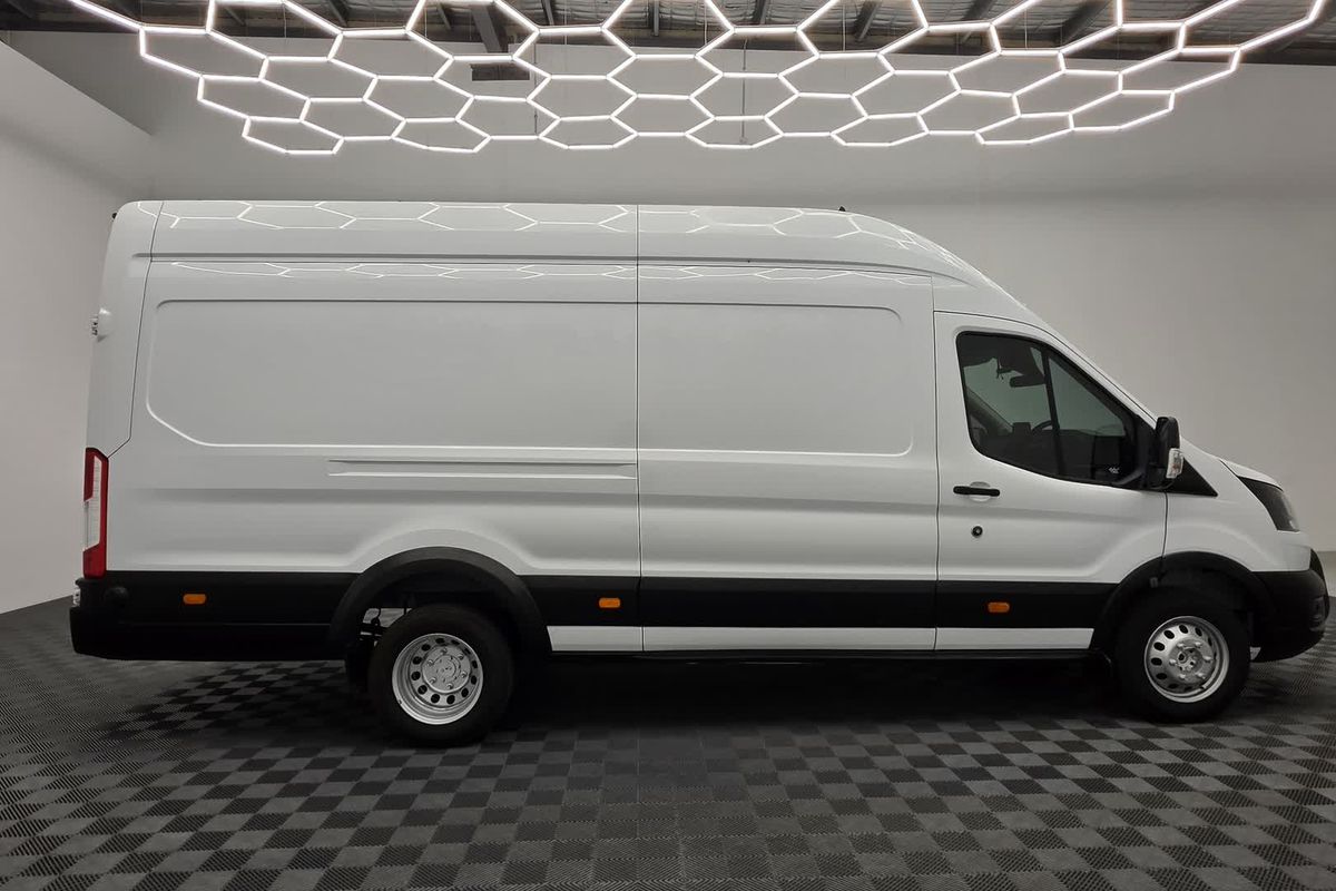 2021 Ford Transit 470E VO High Roof image 10