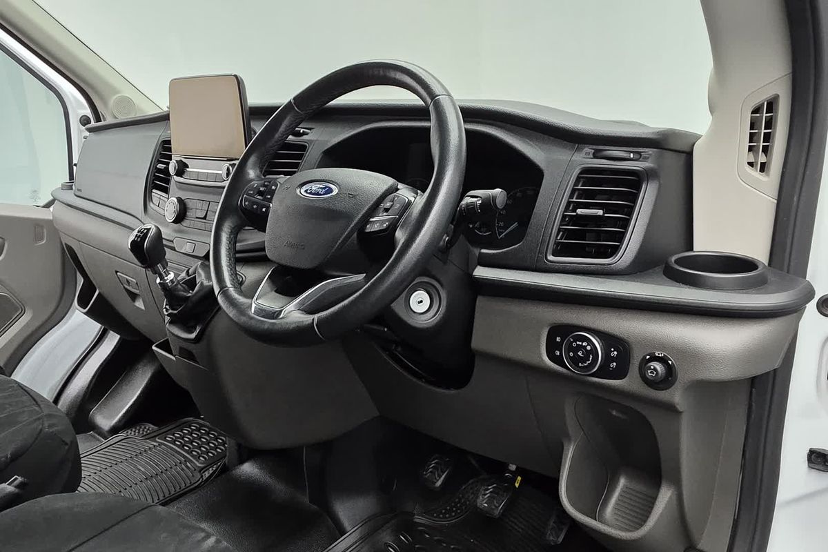 2021 Ford Transit 470E VO High Roof image 12