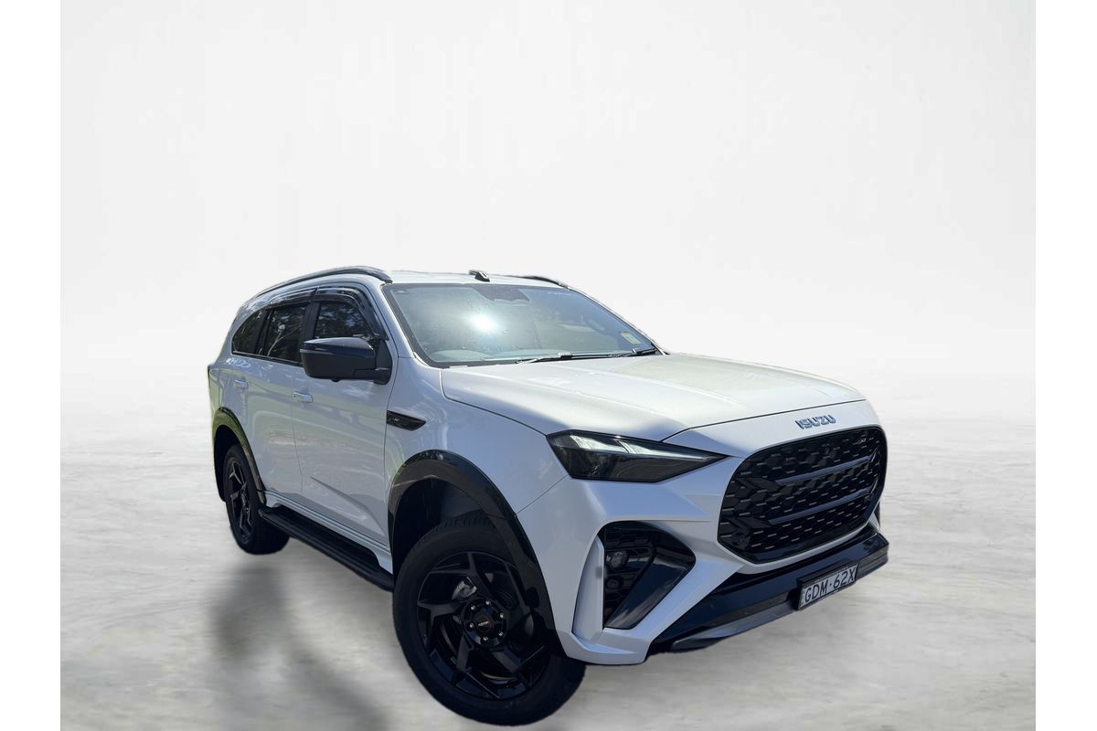 2025 Isuzu MU-X X-TERRAIN