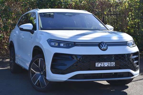 2026 Volkswagen Tayron 200TSI eHybrid R-Line R4
