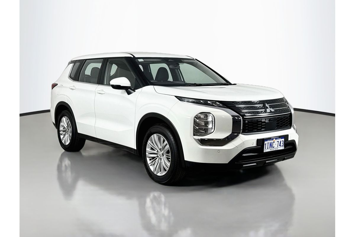 2025 Mitsubishi Outlander ES ZM