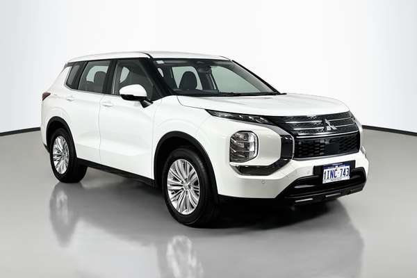 2025 Mitsubishi Outlander ES ZM