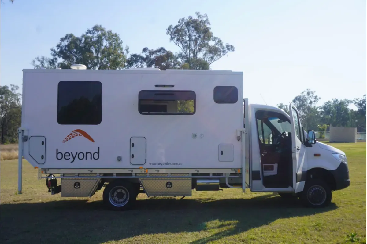 2022 Mercedes-Benz Sprinter LWB AWD