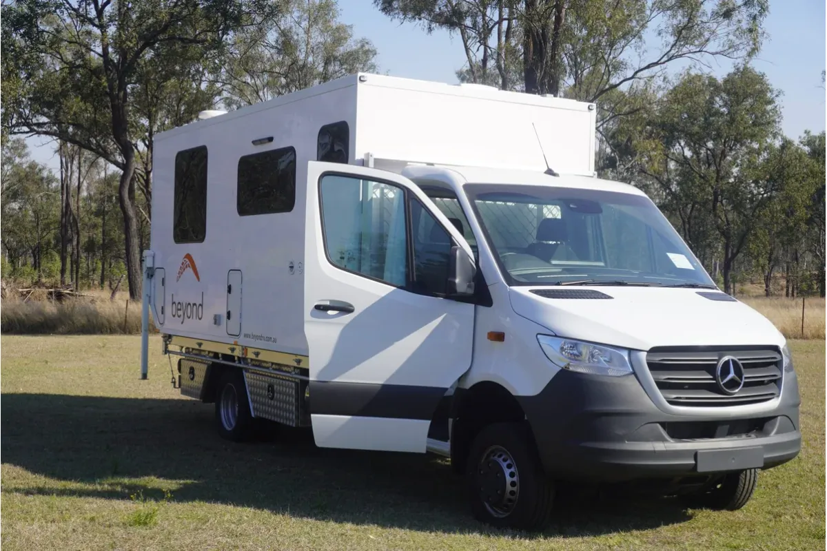 2022 Mercedes-Benz Sprinter LWB AWD