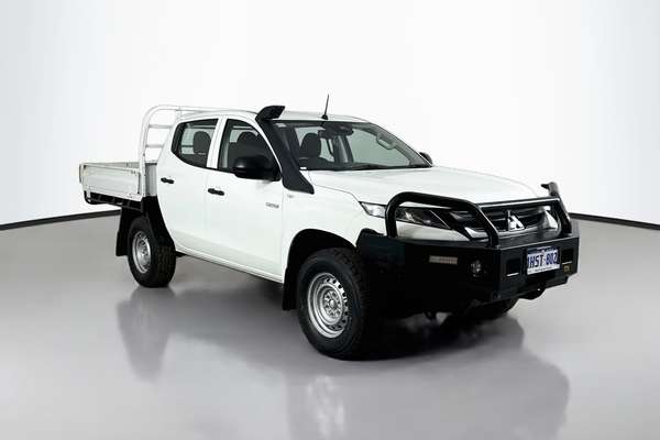 2022 Mitsubishi Triton GLX MR 4X4