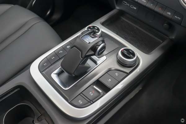 2026 GWM Tank 300 Ultra Hi4-T PHEV P01