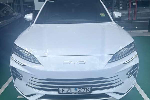 2025 BYD SEALION 6 Premium Extended Range